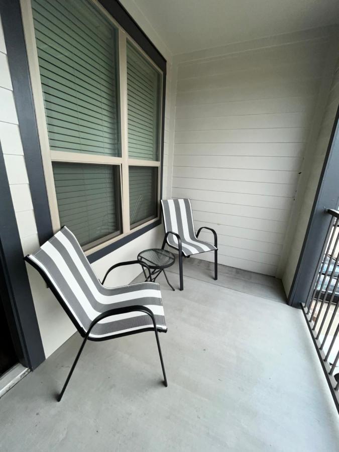 Comfy Abode Near Bush Airport Lejlighed Houston Eksteriør billede