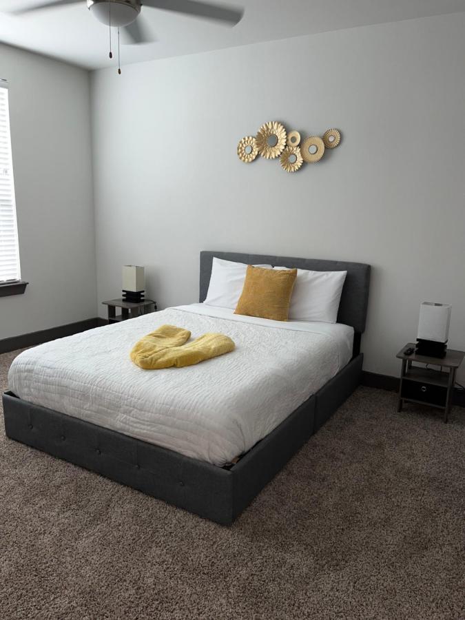 Comfy Abode Near Bush Airport Lejlighed Houston Eksteriør billede